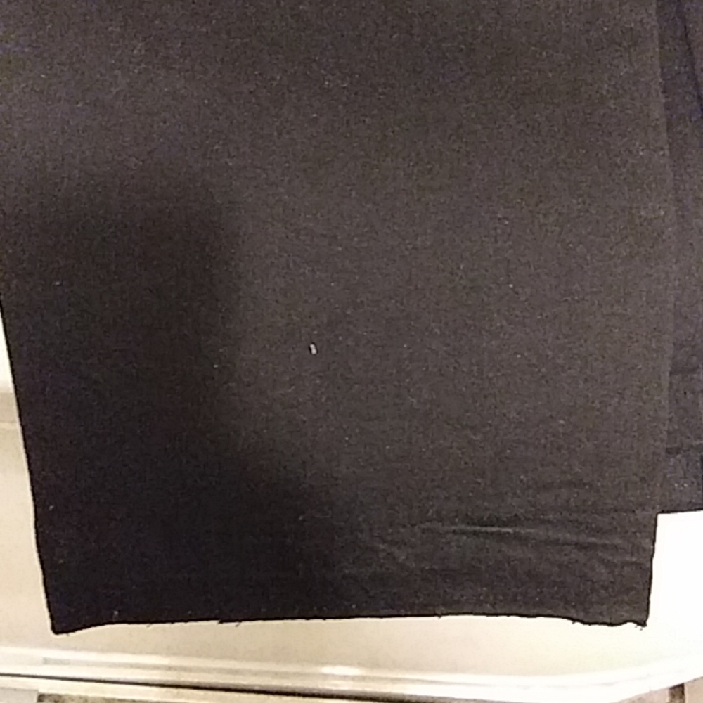 Black pants - Picture 2 of 4